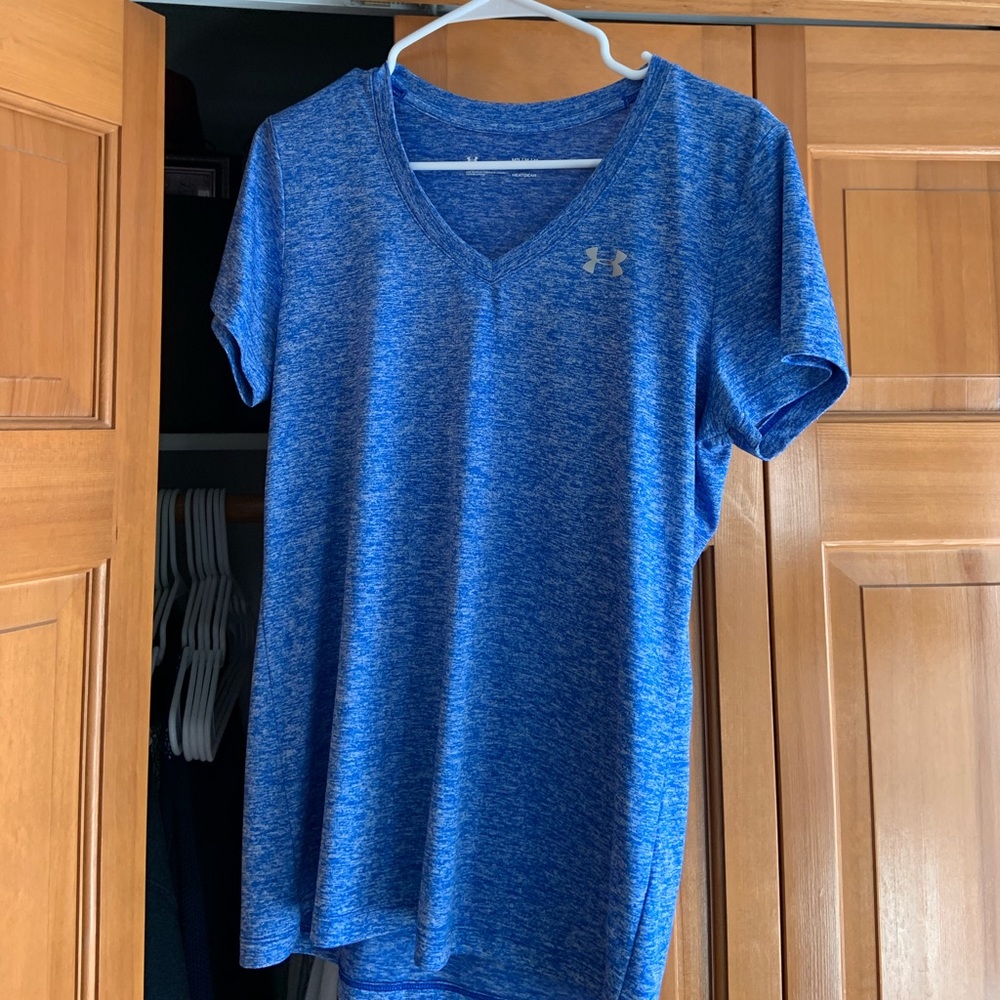 Underarmor dri-fit workout shirt